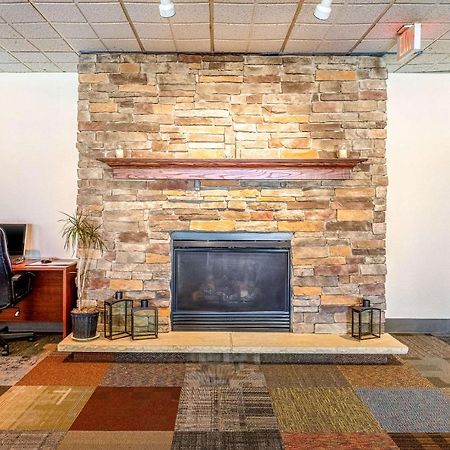 Econo Lodge Fredonia Εξωτερικό φωτογραφία