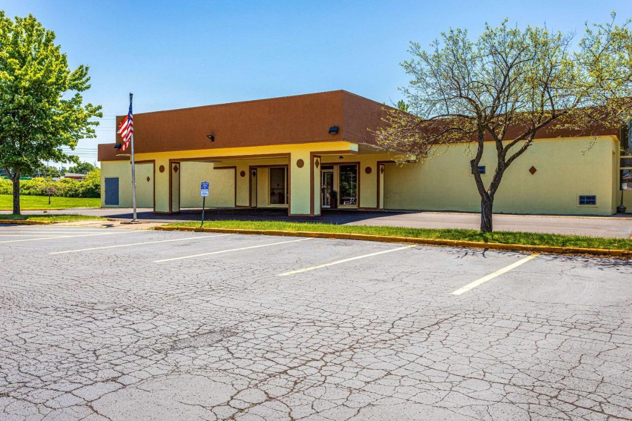 Econo Lodge Fredonia Εξωτερικό φωτογραφία