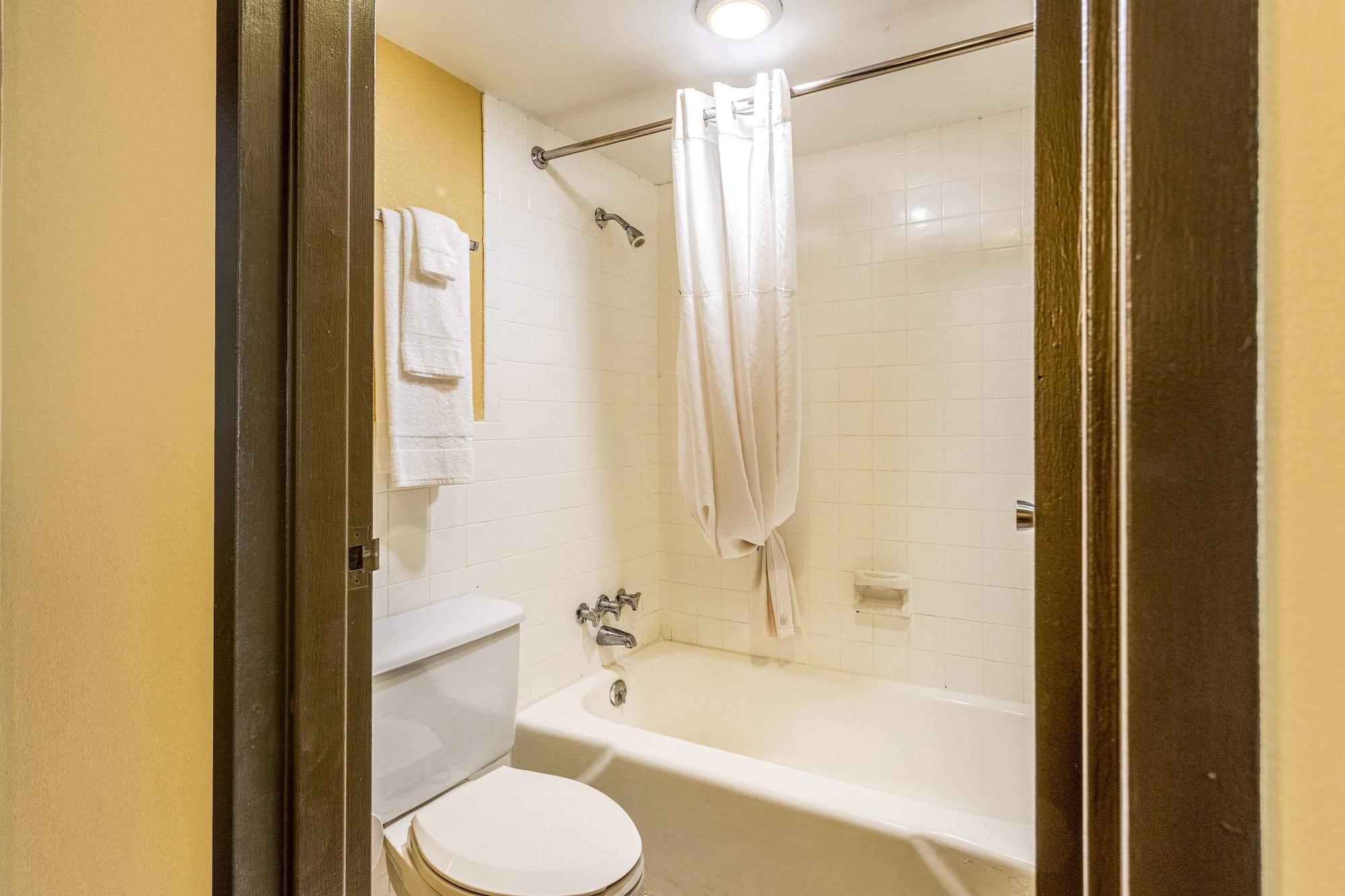 Econo Lodge Fredonia Εξωτερικό φωτογραφία