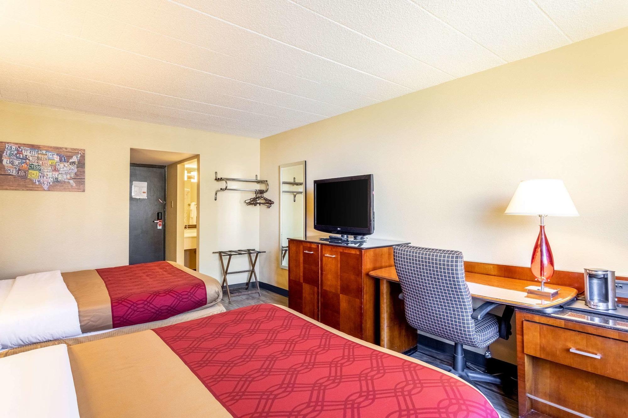 Econo Lodge Fredonia Εξωτερικό φωτογραφία